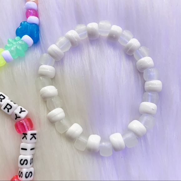 Cotton Kandi  👽  Strawberry Kisses - Picture 5 of 6